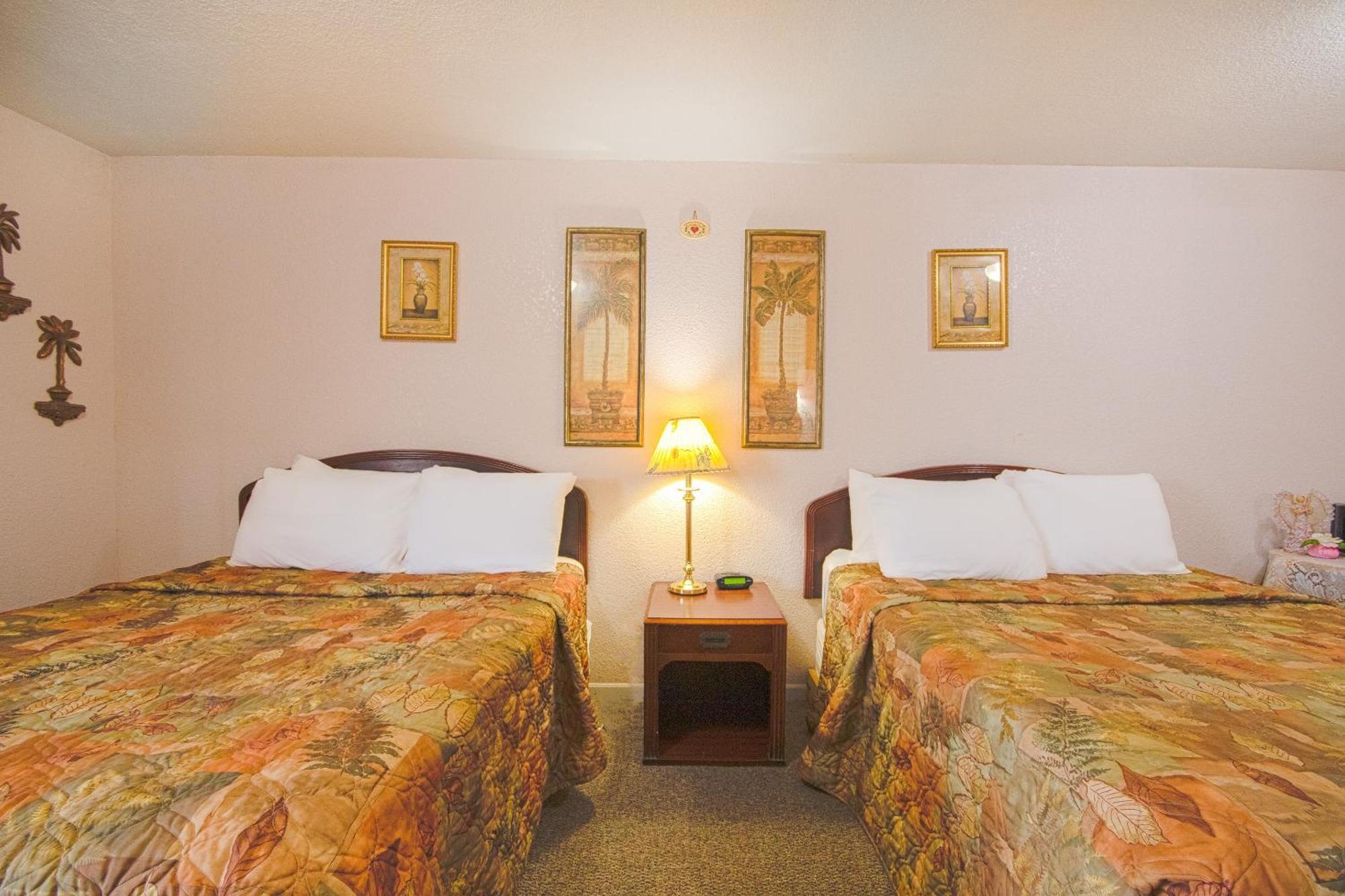 Sunflower Motel Hiawatha By Oyo מראה חיצוני תמונה