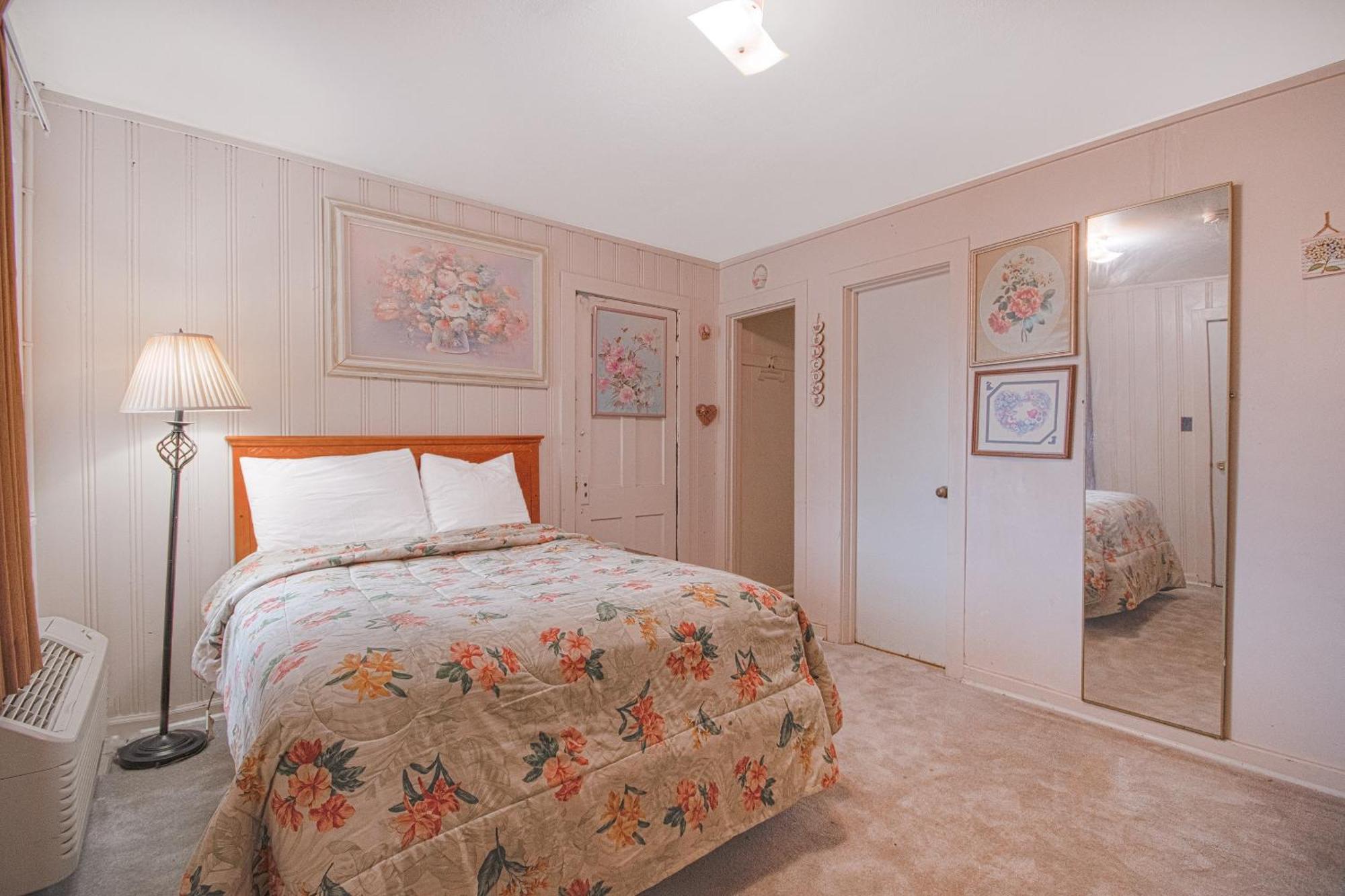 Sunflower Motel Hiawatha By Oyo מראה חיצוני תמונה